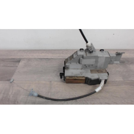 Serrure arriere droit PEUGEOT 407 PHASE 1 d’occasion