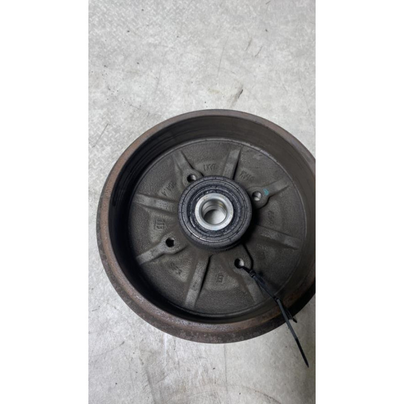 Tambour arriere droit PEUGEOT 208 1 PHASE 2 d’occasion