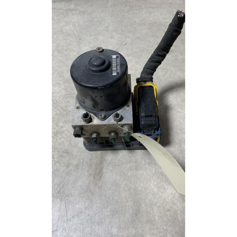 Bloc ABS (freins anti-blocage) RENAULT LAGUNA 2 PHASE 2 BREAK d’occasion
