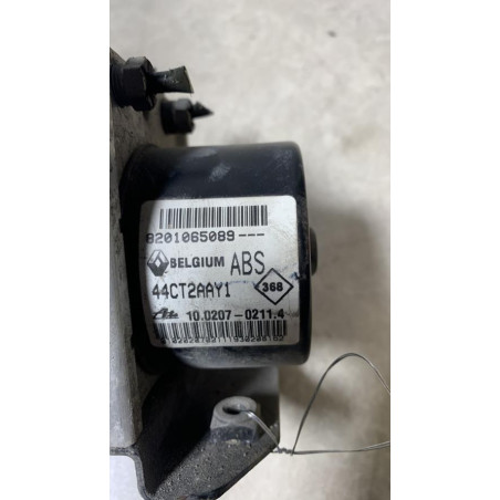 Bloc ABS (freins anti-blocage) RENAULT TWINGO 2 PHASE 1 d’occasion