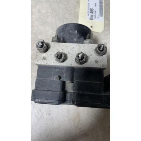 Bloc ABS (freins anti-blocage) RENAULT TWINGO 2 PHASE 1 d’occasion
