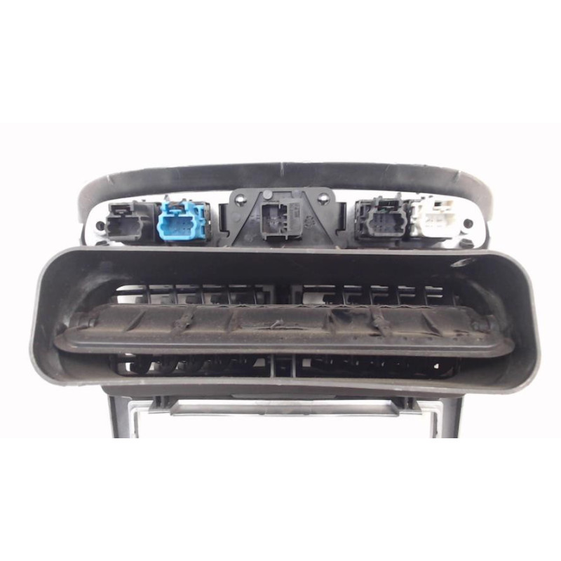 Aerateur tableau de bord PEUGEOT 307 PHASE 1 BREAK d’occasion