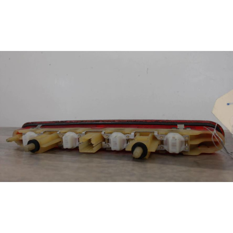 Feu arriere stop central PEUGEOT 207 PHASE 1 d’occasion