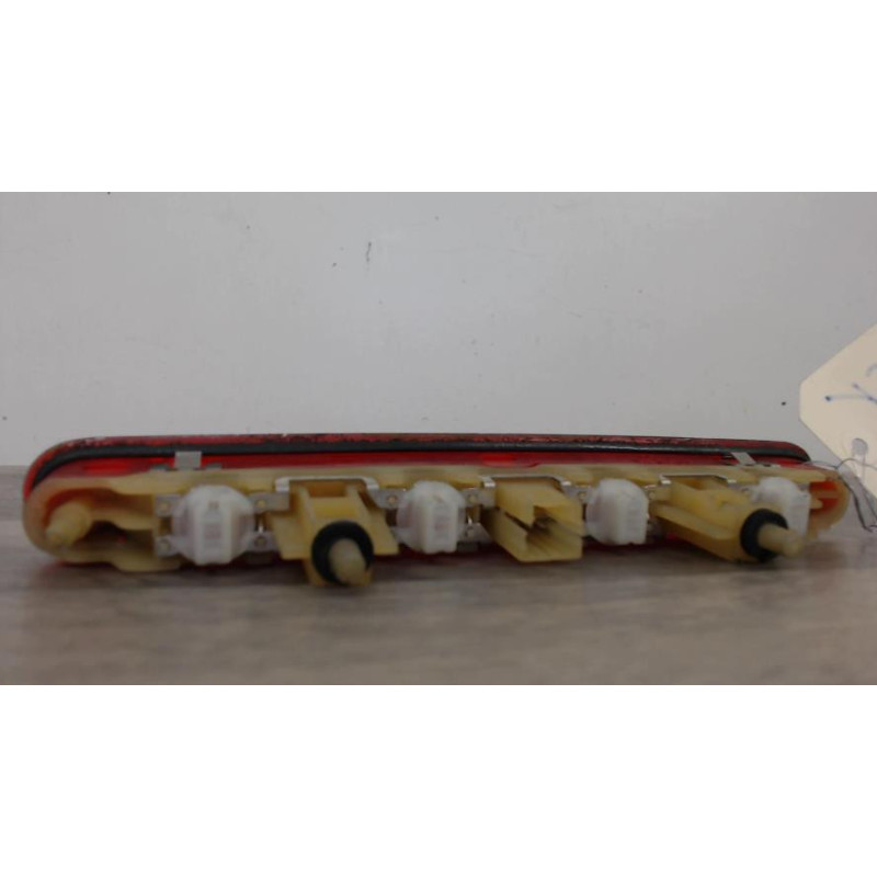 Feu arriere stop central PEUGEOT 207 PHASE 1 d’occasion