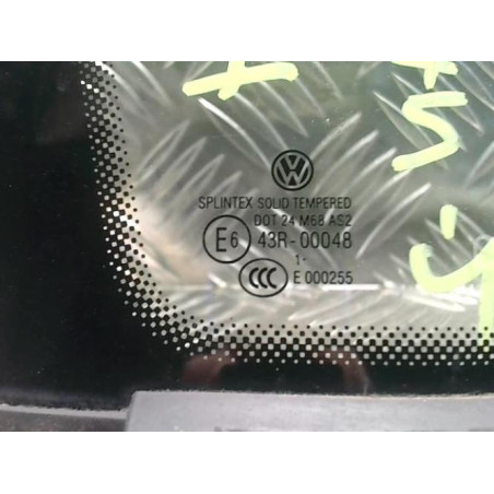 Custode avant gauche VOLKSWAGEN TOURAN 2 d’occasion