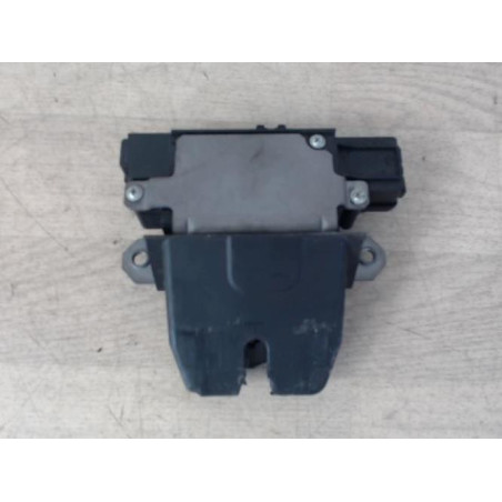 Serrure de coffre FORD FOCUS 2 PHASE 1 d’occasion