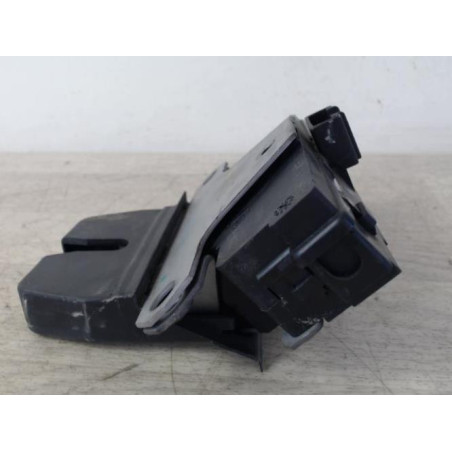 Serrure de coffre FORD FOCUS 2 PHASE 1 d’occasion