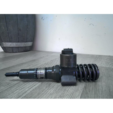 Injecteurs AUDI A4 2 AVANT PHASE 1 BREAK d’occasion