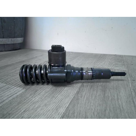 Injecteurs AUDI A4 2 AVANT PHASE 1 BREAK d’occasion