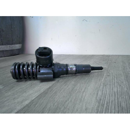 Injecteurs AUDI A4 2 AVANT PHASE 1 BREAK d’occasion