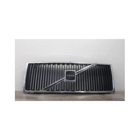 Grille de calandre VOLVO 740 PHASE 1 d’occasion