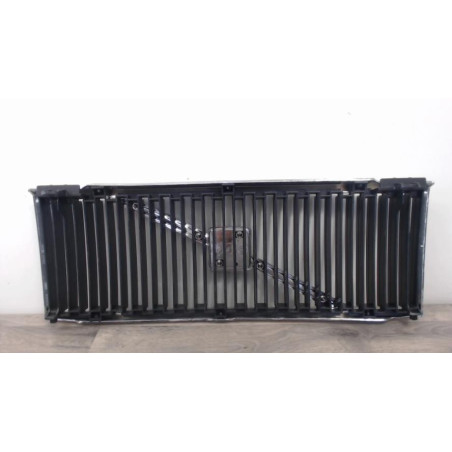 Grille de calandre VOLVO 740 PHASE 1 d’occasion
