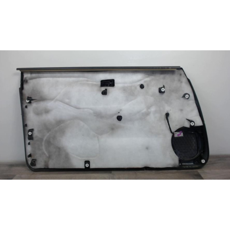 Panneau de porte avant droit AUDI A3 2 PHASE 1 d’occasion