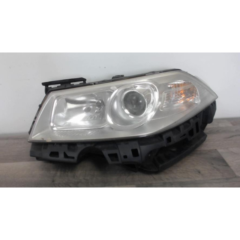 Optique avant principal gauche (feux)(phare) RENAULT MEGANE 2 PHASE 2 d’occasion