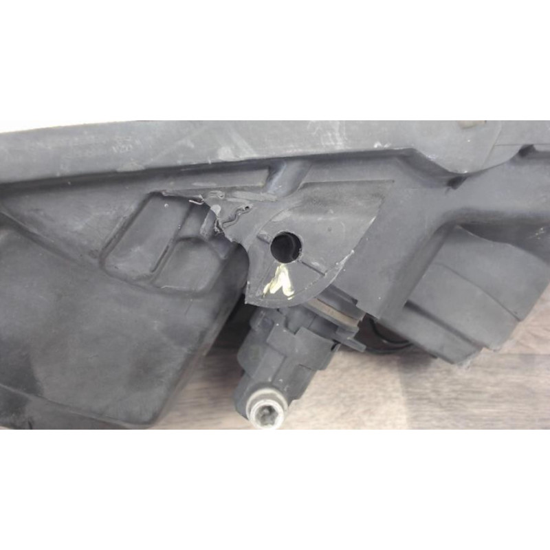 Optique avant principal gauche (feux)(phare) RENAULT MEGANE 2 PHASE 2 d’occasion