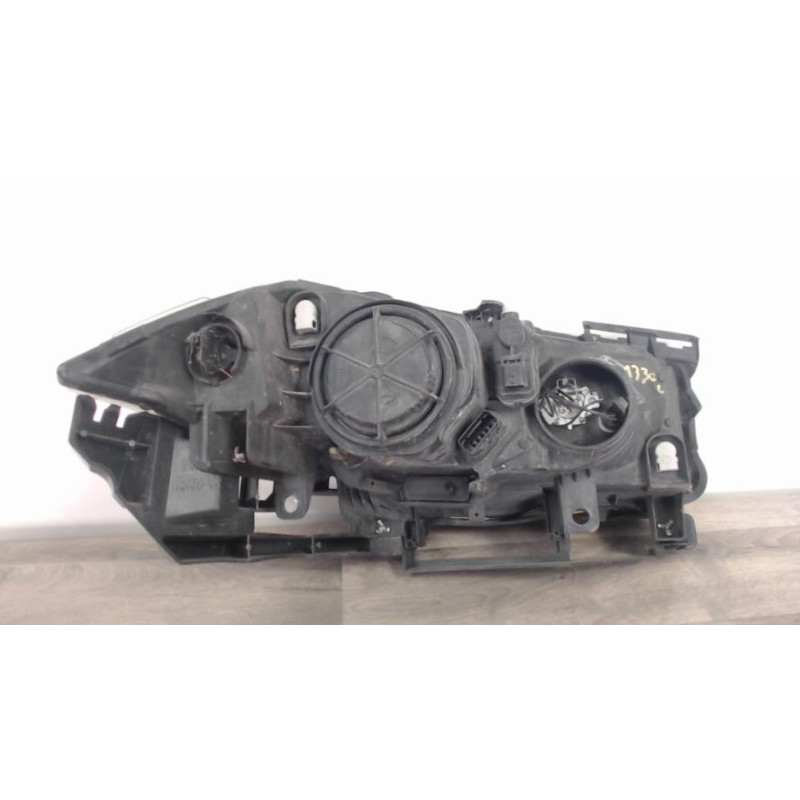 Optique avant principal gauche (feux)(phare) RENAULT MEGANE 2 PHASE 2 d’occasion