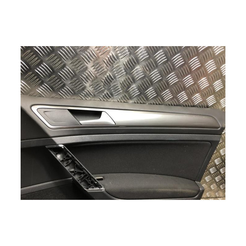 Panneau de porte avant droit VOLKSWAGEN GOLF 7 PHASE 1 d’occasion