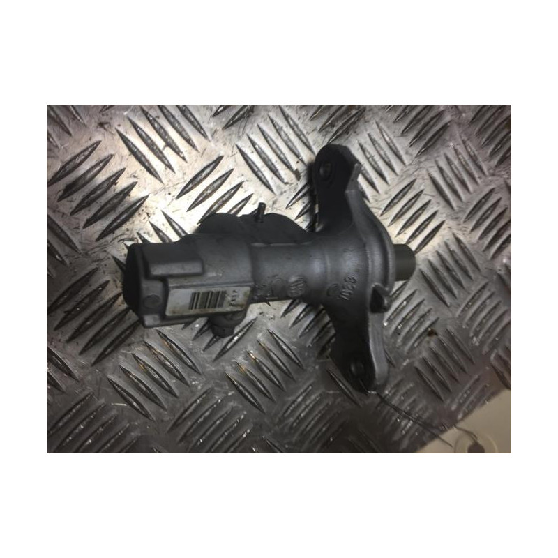 Maitre cylindre (freinage) RENAULT CLIO 4 PHASE 1 d’occasion