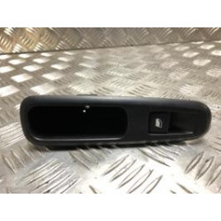 Interrupteur de leve vitre arriere droit CITROEN C3 3 PHASE 1 d’occasion