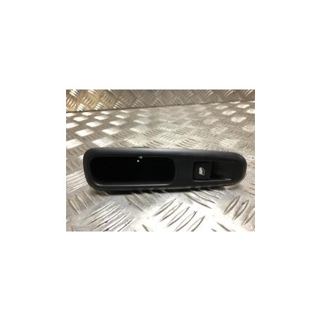 Interrupteur de leve vitre arriere droit CITROEN C3 3 PHASE 1 d’occasion