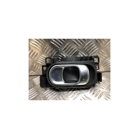 Poignee interieur avant droit CITROEN C3 3 PHASE 1 d’occasion
