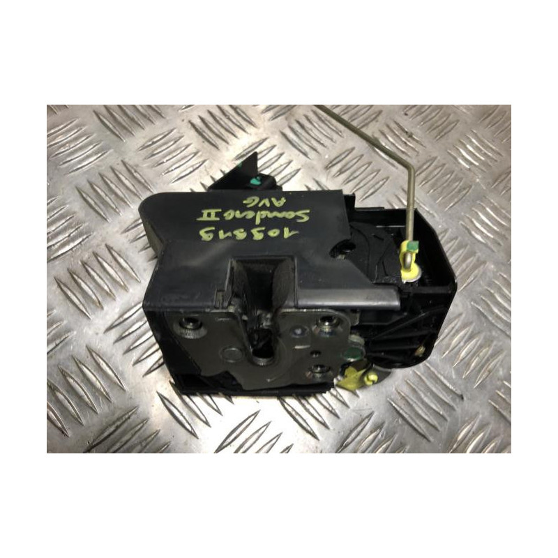Serrure avant gauche DACIA SANDERO 2 PHASE 2 d’occasion