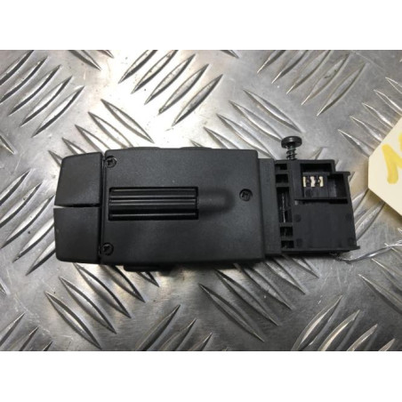 Commande autoradio RENAULT CLIO 4 PHASE 1 d’occasion
