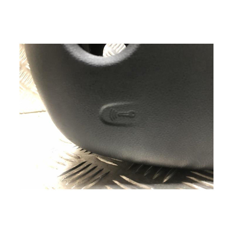 Coquille volant VOLKSWAGEN GOLF 7 PHASE 1 d’occasion