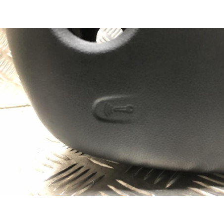 Coquille volant VOLKSWAGEN GOLF 7 PHASE 1 d’occasion