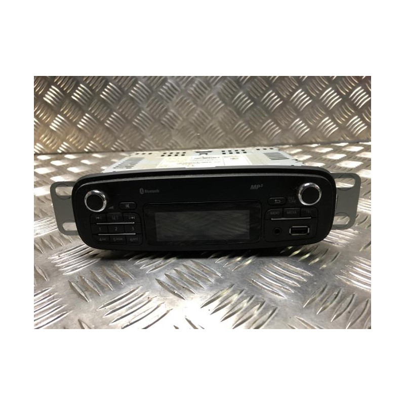 Autoradio d'origine RENAULT CLIO 4 PHASE 1 d’occasion