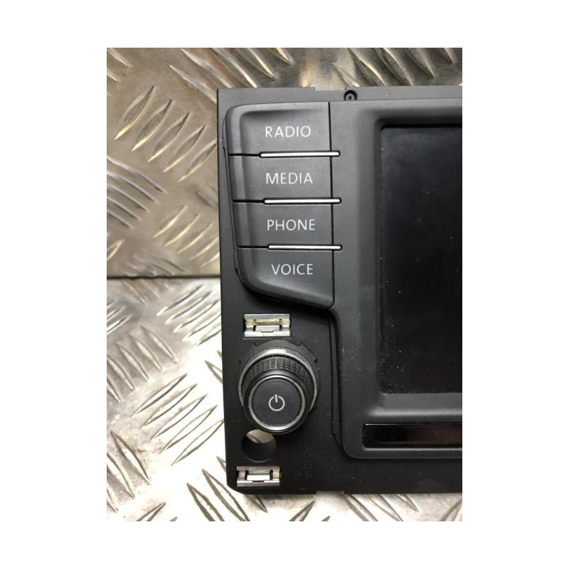 Ecran GPS VOLKSWAGEN GOLF 7 PHASE 1 d’occasion