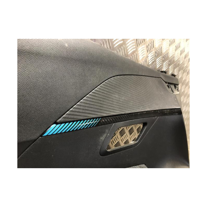 Panneau de porte avant gauche PEUGEOT 208 2 d’occasion