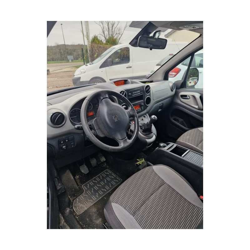 Boitier de prechauffage PEUGEOT PARTNER 2 PHASE 1 d’occasion