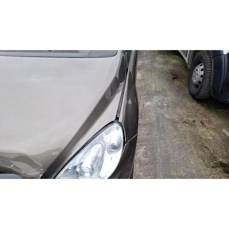Platine feu arriere gauche MERCEDES CLASSE B 245 PHASE 2 d’occasion