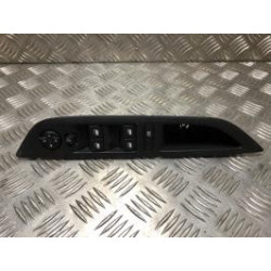 Interrupteur de leve vitre avant gauche PEUGEOT 208 2 d’occasion