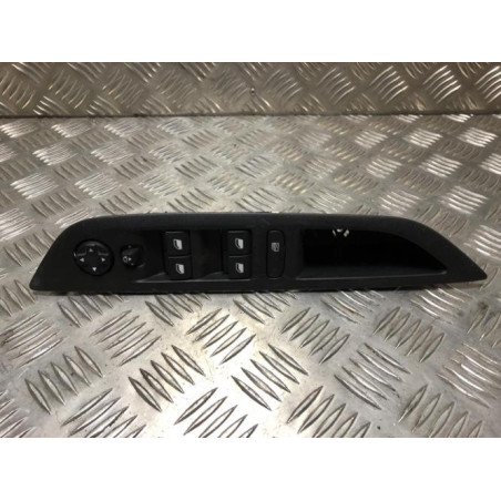 Interrupteur de leve vitre avant gauche PEUGEOT 208 2 d’occasion