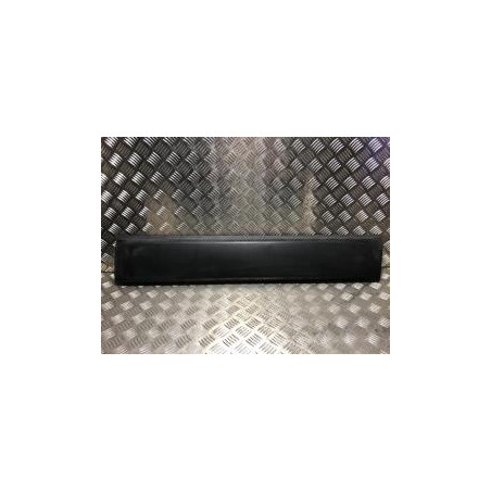 Baguette de porte avant droite DACIA DUSTER 1 PHASE 2 d’occasion