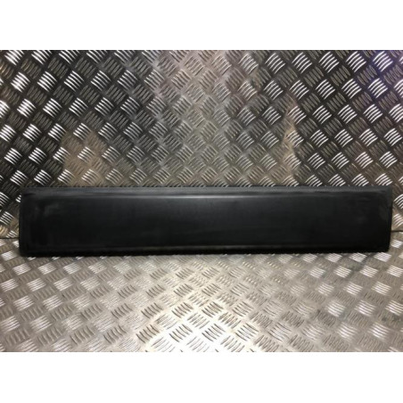 Baguette de porte avant droite DACIA DUSTER 1 PHASE 2 d’occasion