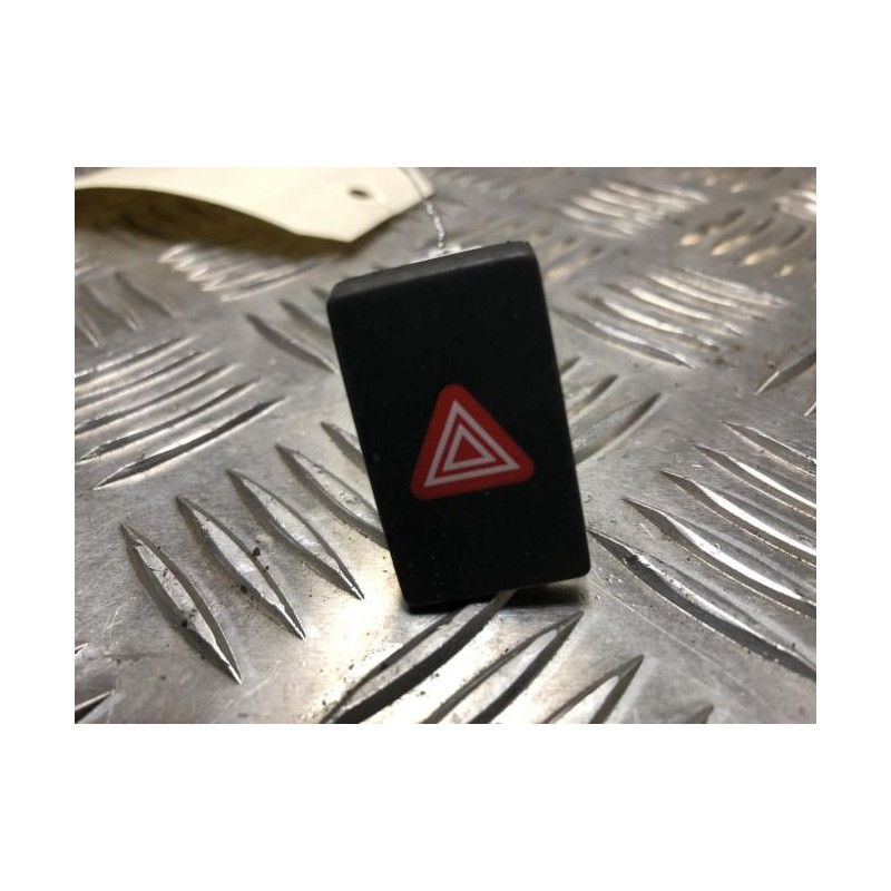 Bouton de warning VOLKSWAGEN GOLF 6 d’occasion