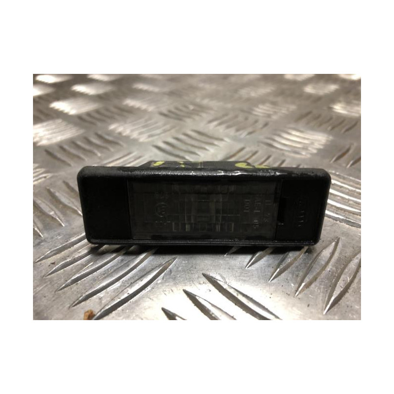 Eclairage de plaque PEUGEOT  d’occasion