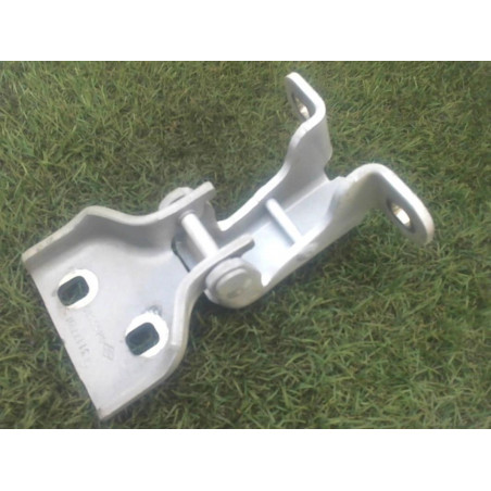 Charniere de porte avant gauche. NISSAN PRIMASTAR d’occasion