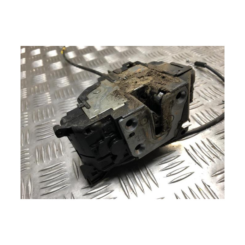 Serrure avant droit RENAULT KANGOO 2 PHASE 1 d’occasion