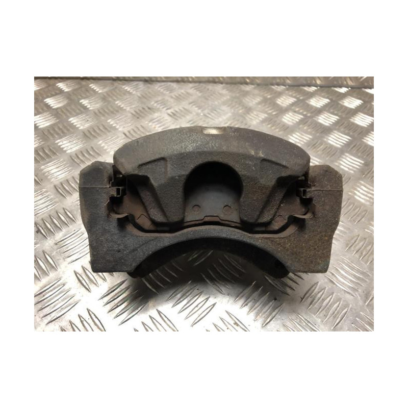 Etrier avant droit (freinage) MITSUBISHI ASX PHASE 3 d’occasion