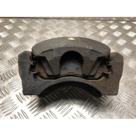 Etrier avant droit (freinage) MITSUBISHI ASX PHASE 3 d’occasion