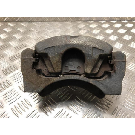Etrier avant gauche (freinage) MITSUBISHI ASX PHASE 3 d’occasion