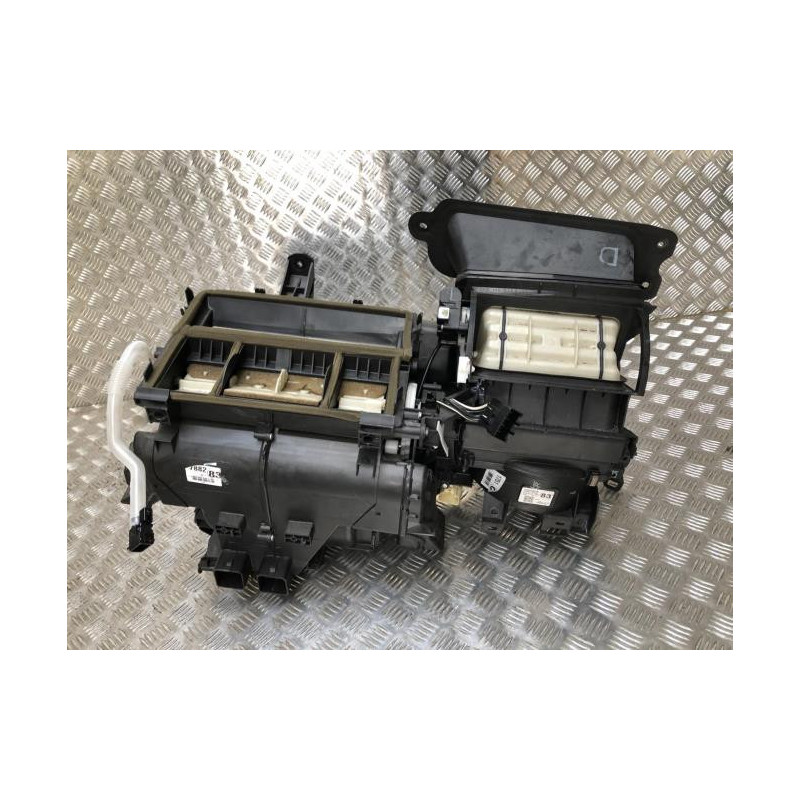 Bloc chauffage TOYOTA AVENSIS 2 PHASE 2 d’occasion