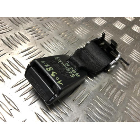 Attache ceinture arriere centrale RENAULT GRAND SCENIC 3 PHASE 1 d’occasion