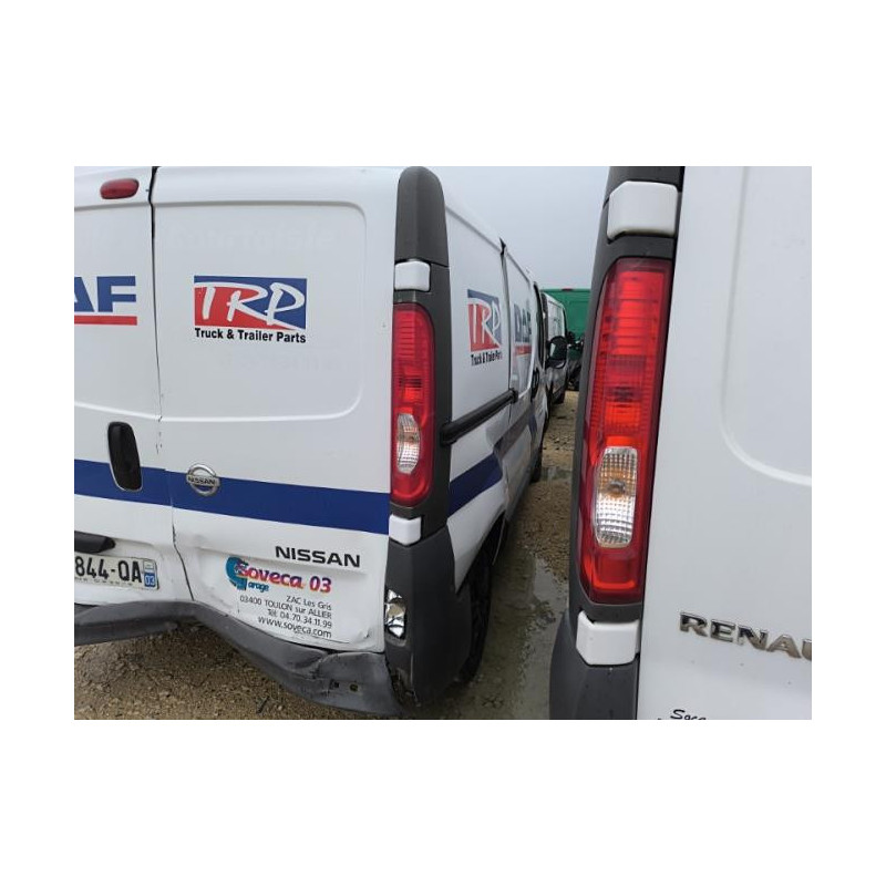 Support etrier frein (chape) avant droit NISSAN PRIMASTAR 1 PHASE 2 d’occasion