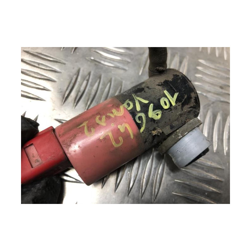 Pompe lave glace avant TOYOTA YARIS 2 PHASE 1 d’occasion