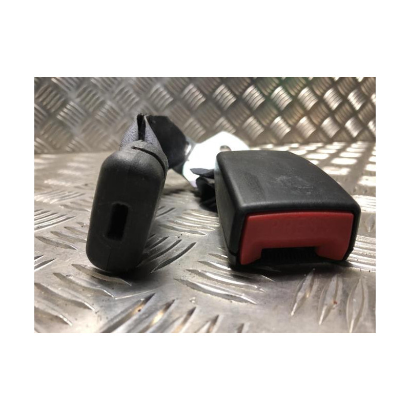 Attache ceinture arriere gauche MITSUBISHI ASX PHASE 3 d’occasion